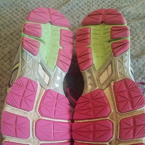 Asics - Picture 4 of 7